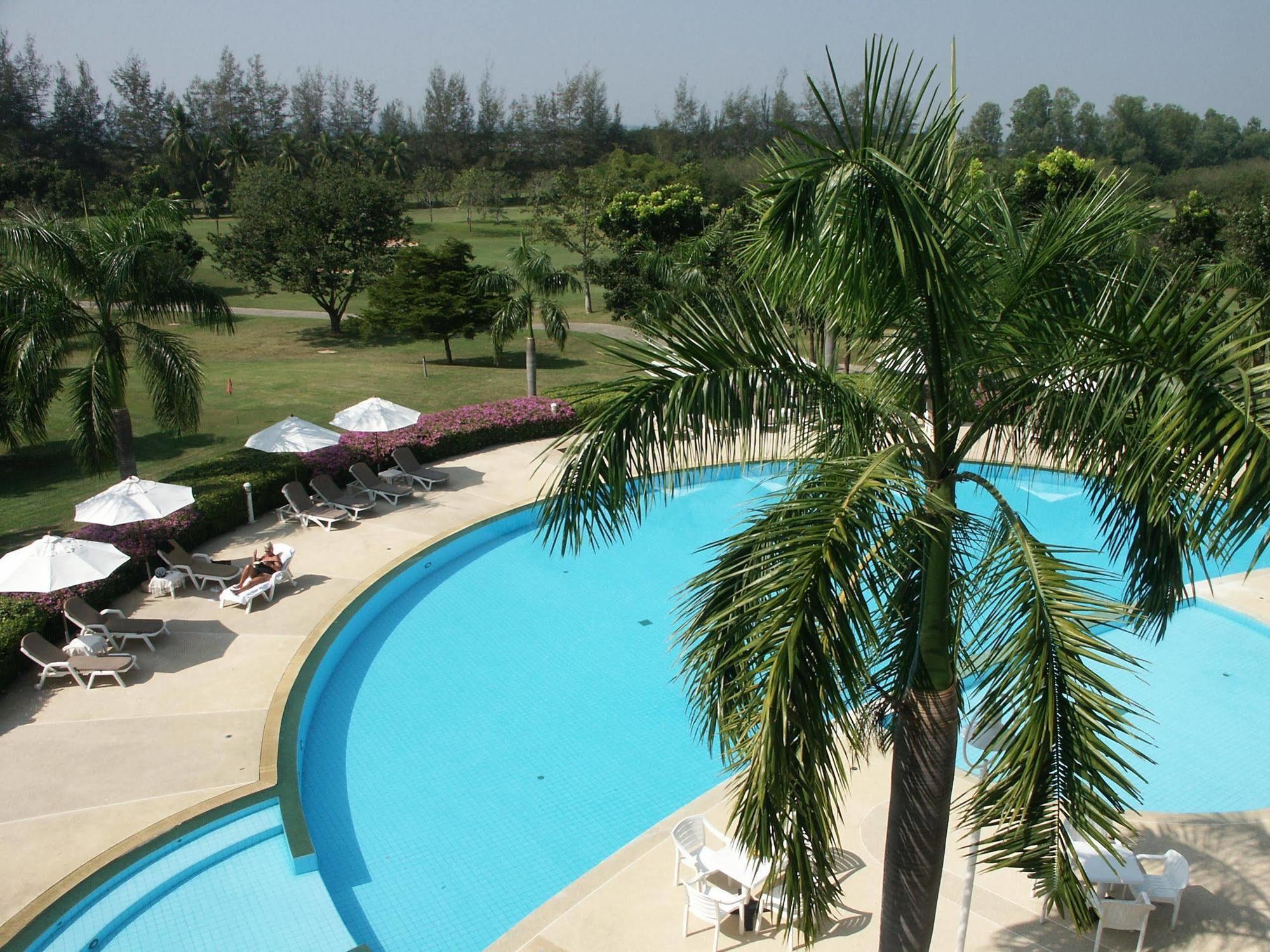The Royal Chiang Mai Golf Resort Ban Mai  Экстерьер фото